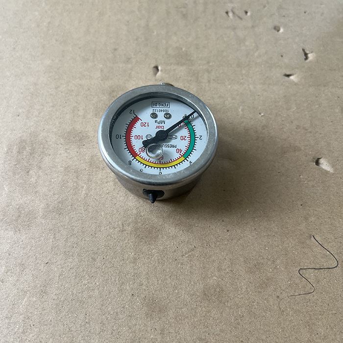 Gasoline Sprayer Pressure Gauge For Type 30 Plunger factory